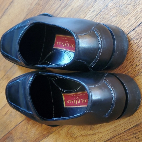 Cole Haan leather dress shoes 7.5 D - Picture 2 of 3